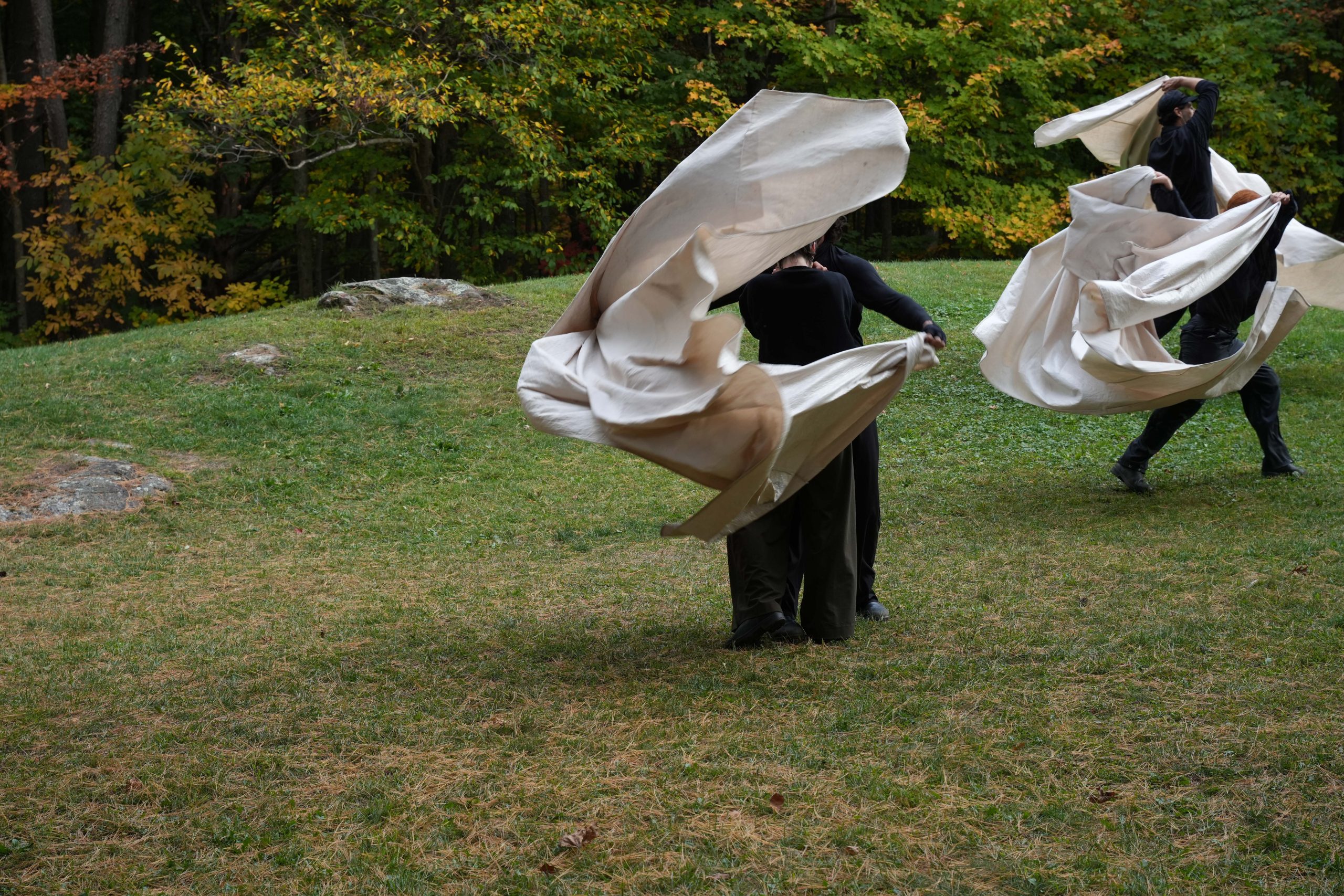 Ciel et terre | Myriam Arseneault Campbell, Jean-Benoit Labrecque, Abe Simon Mijnheer, Nicolas Patry, Brontë Poiré-Prest, Lou-Anne Rousseau @ Luc Senécal