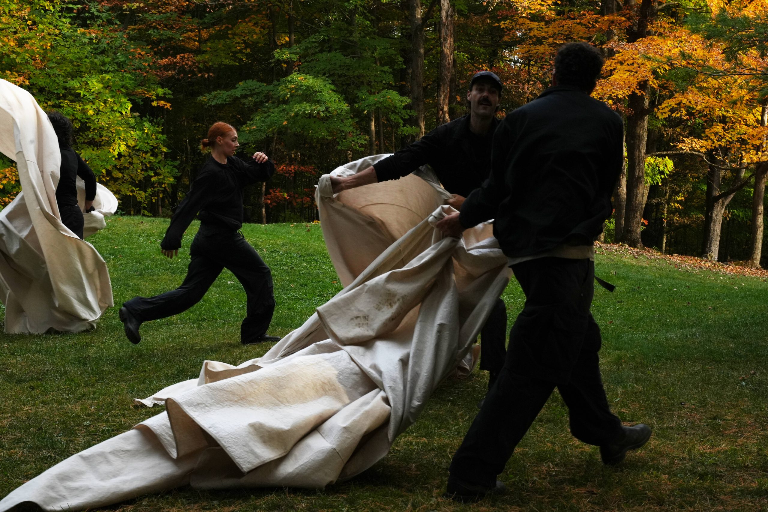 Ciel et terre | Myriam Arseneault Campbell, Jean-Benoit Labrecque, Abe Simon Mijnheer, Nicolas Patry, Brontë Poiré-Prest, Lou-Anne Rousseau @ Luc Senécal