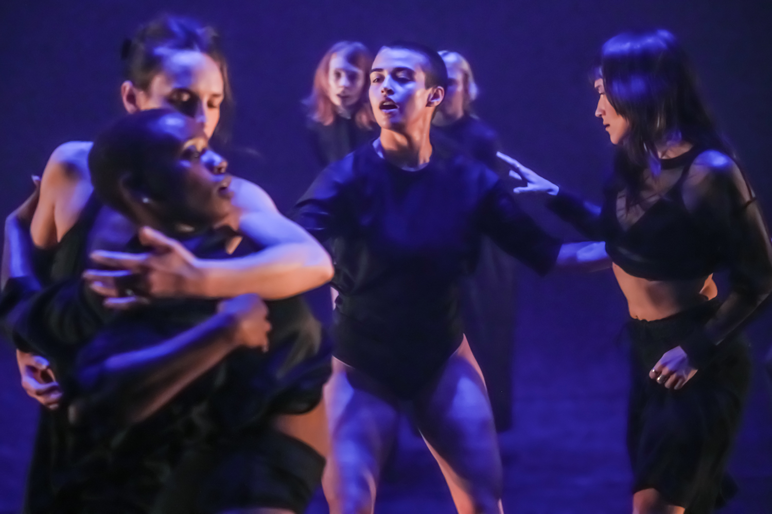 Aurélie Ann Figaro, Kimberley de Jong, Myriam Arseneault Campbell, Gabby Kachan, Ariane Levasseur et Châtelaine Côté-Rioux © Luc Senécal